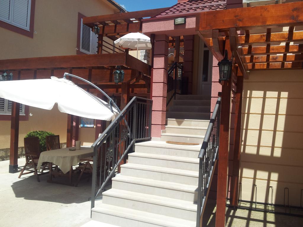 Apartments Dragovic Niksic Ngoại thất bức ảnh