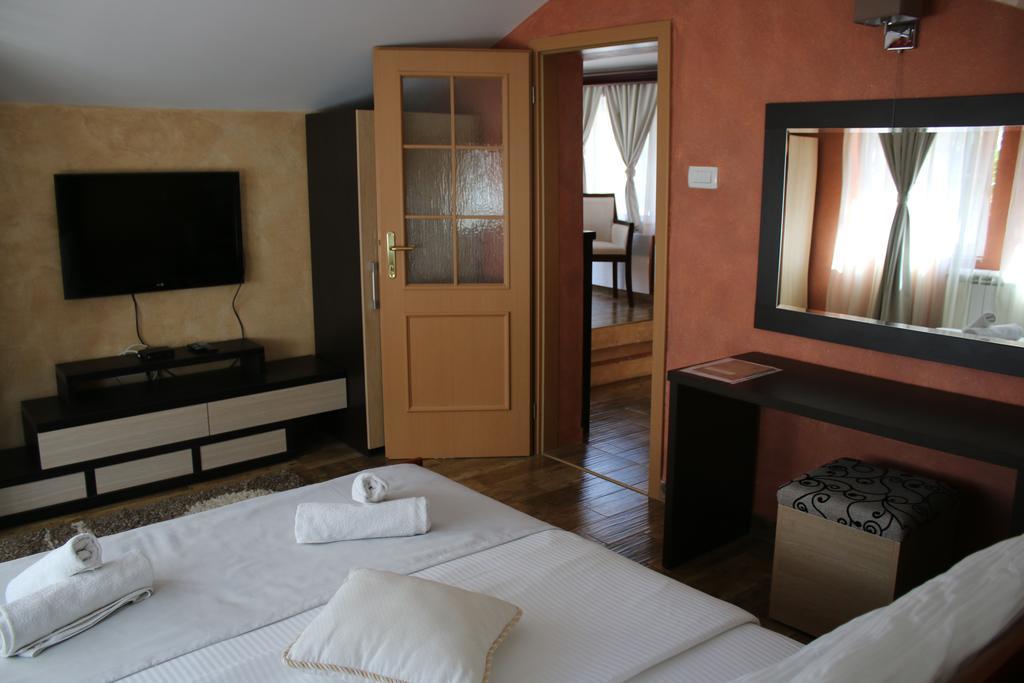 Apartments Dragovic Niksic Ngoại thất bức ảnh