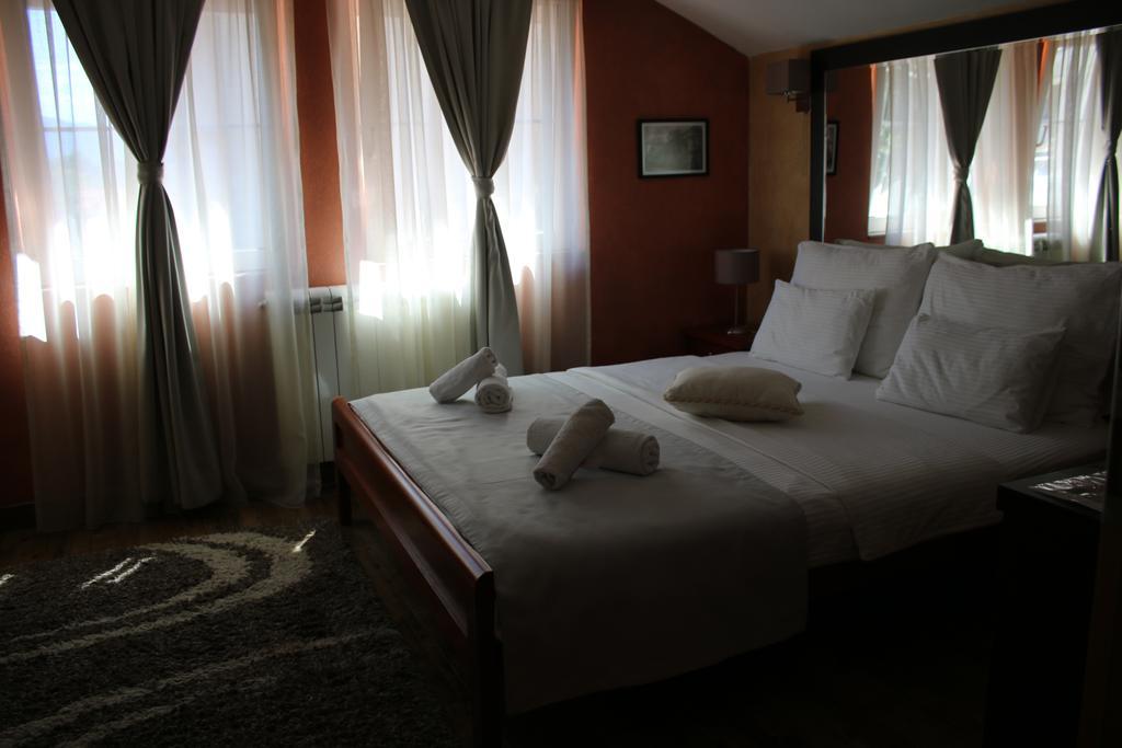 Apartments Dragovic Niksic Ngoại thất bức ảnh